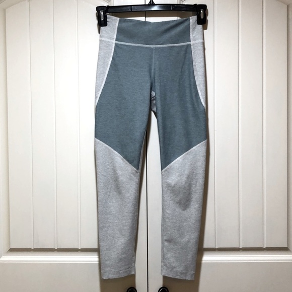 Outdoor voices color block warm up leggings - Picture 2 of 7